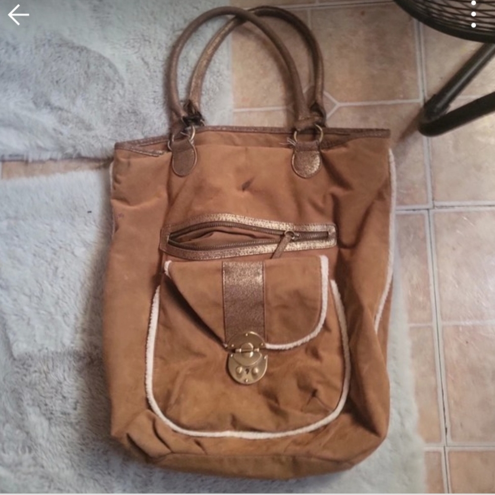 Tote bag